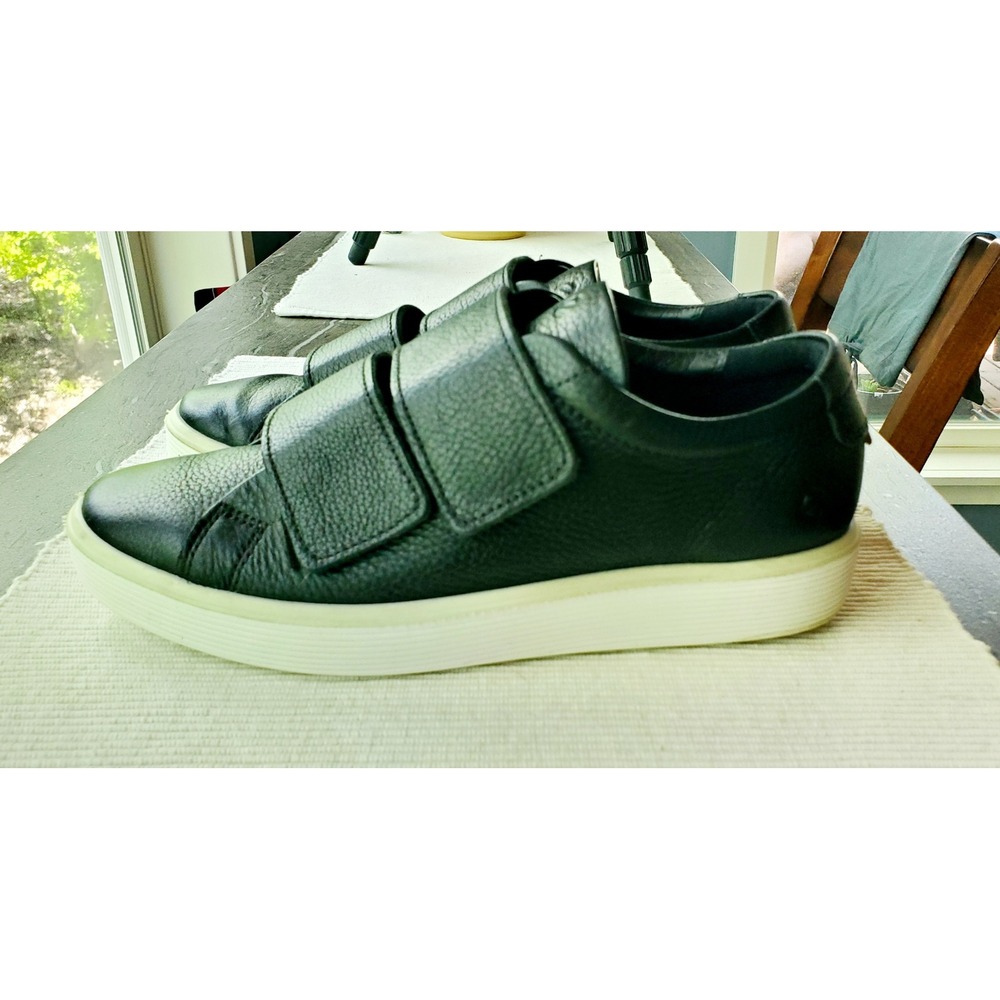 ECCO Soft 8 Womens Black Pebbled Leather Sneakers Shoes 39 US 8-8.5